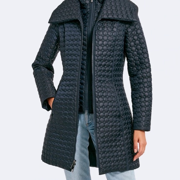 😍DawnLevy Gwen Circle-Quilted Jacket - Picture 3 of 10